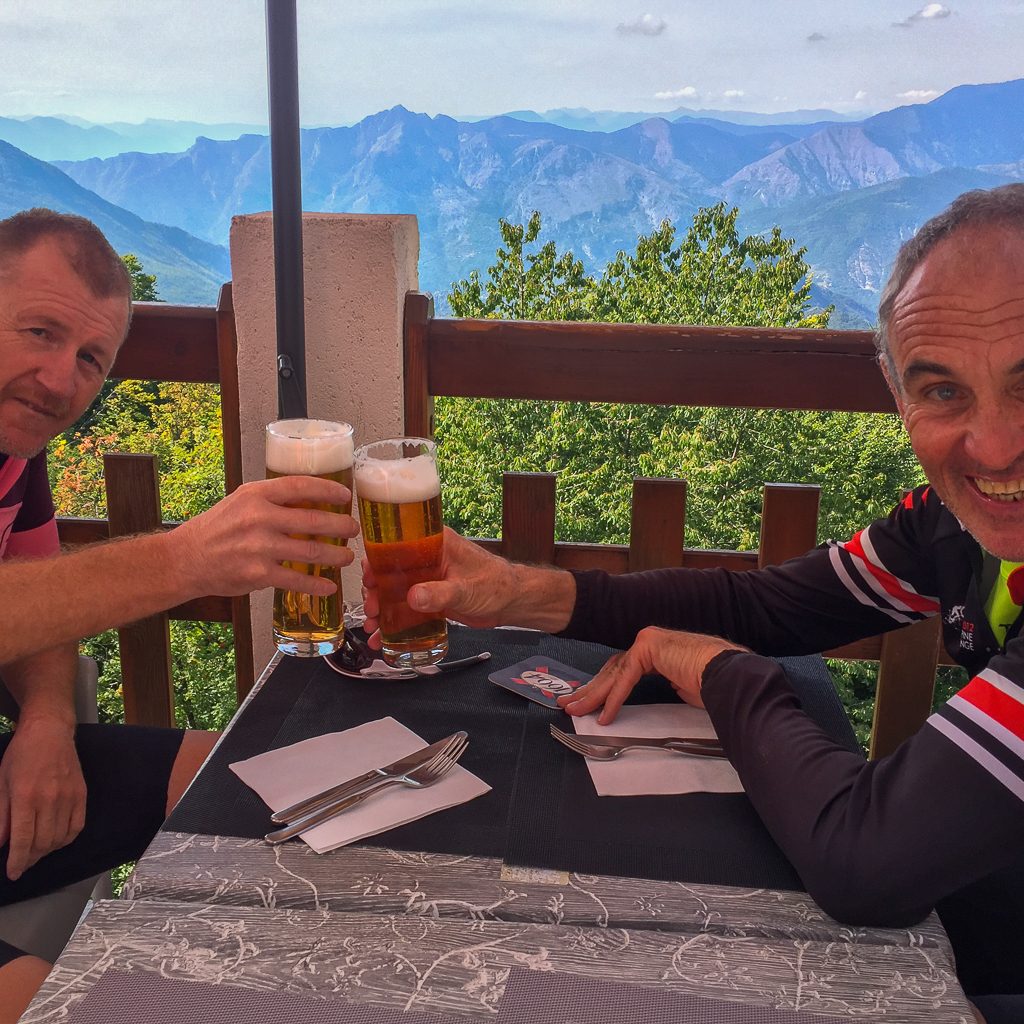 beers_mtn_square